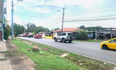 VENDO TERRENO COMERCIAL EN LA CHORRERA