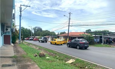 VENDO TERRENO COMERCIAL EN LA CHORRERA