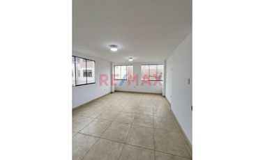 Alquiler De Departamento De Estreno En San Juan De Lurigancho - San Hilarion