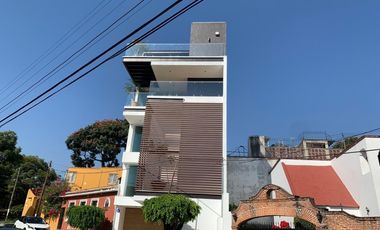 Edificio corporativo casi esquina Teopanzolco