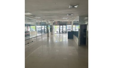 SE ALQUILA LOCAL EN VIA ESPAÑA >>VIA PRINCIPAL<<