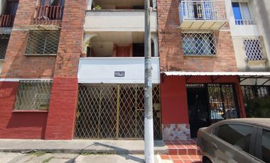 apartamento en arriendo en los alcázares. Cod A105469