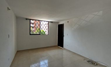 apartamento en arriendo en los alcázares. Cod A105469
