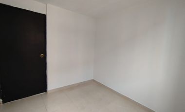 apartamento en arriendo en los alcázares. Cod A105469