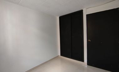 apartamento en arriendo en los alcázares. Cod A105469