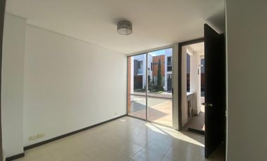 casa condominio en venta en valle del lili. Cod V4872