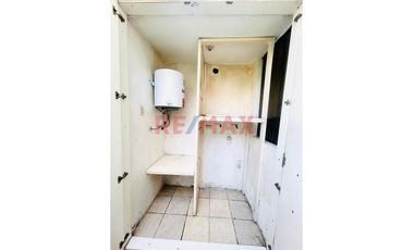 Alquilo Amplio Dpto 95 M2 De 2 Dormitorios En 1Er Piso  Urb. Los Precursores - Surco!