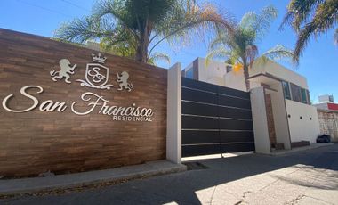 Casas en venta en privado en Torremolinos