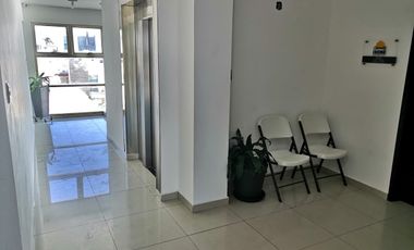 Oficinas en el Fracc. Reforma de 20 m² con baño completo