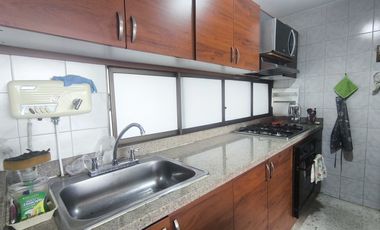 Venta Apartamento en Capri.. Cod V12318