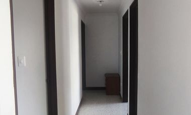 Venta Apartamento en Capri.. Cod V12318