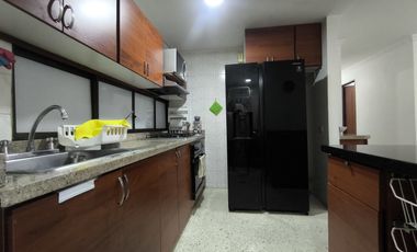 Venta Apartamento en Capri.. Cod V12318