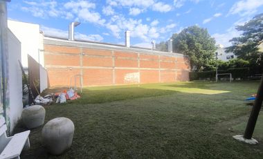 Venta Apartamento en Capri.. Cod V12318