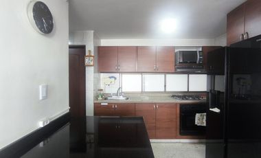 Venta Apartamento en Capri.. Cod V12318