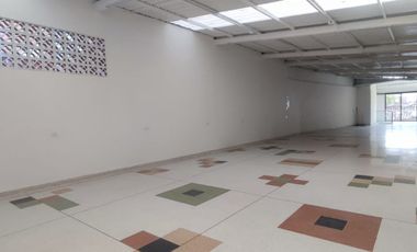 local en arriendo en el pinar. Cod A61131