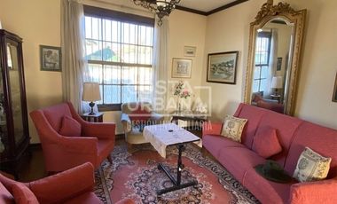 Gran casa en amplio terreno en Centro de Quilpué