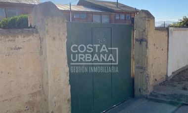 Gran casa en amplio terreno en Centro de Quilpué