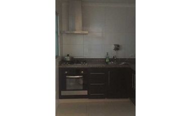 VENTA DE CASA EN LA CASTELLANA EN CONJUNTO CERRADO