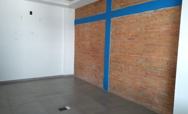 Local en Plaza Comercial en Metepec