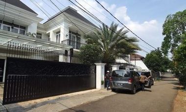 DIJUAL RUMAH di Jl HAJI SAIDI / CIPETE, JAKSEL