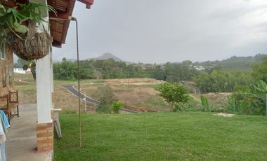 casa campestre en venta en combia. Cod V20142