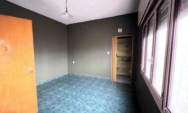 Departamento Tipo Casa en venta en Remedios de Escalada Este