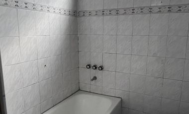 Departamento Tipo Casa en venta en Remedios de Escalada Este