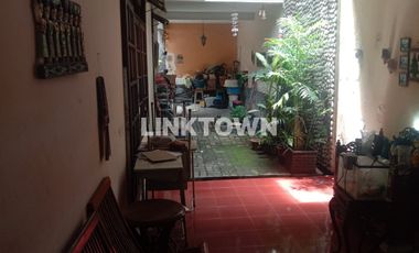 Rumah Murah Semifurnished Lokasi Strategis di Semolowaru