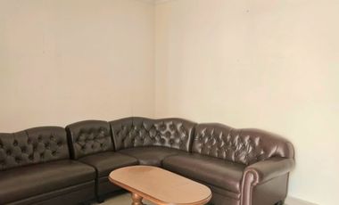 Rumah luas di Janur Kuning, Kelapa Gading. Rapih terawat, Siap huni