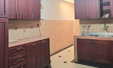 Rumah luas di Janur Kuning, Kelapa Gading. Rapih terawat, Siap huni