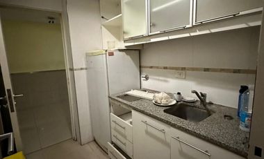 Amplio local comercial en alquiler en Av Balbin