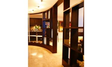 Alquilo - Vendo Lujoso Apartamento en Costa del Este $3200