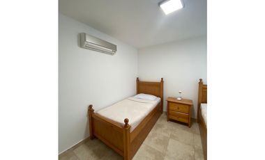 SE VENDE APARTAMENTO EN PH COUNTRY CLUB - PLAYA CORONADO
