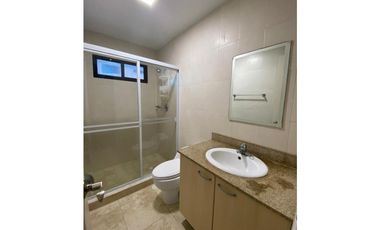 SE VENDE APARTAMENTO EN PH COUNTRY CLUB - PLAYA CORONADO