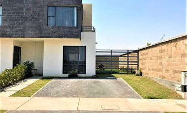 Venta Casa Mod. Capri ,villas del Campo Calimaya