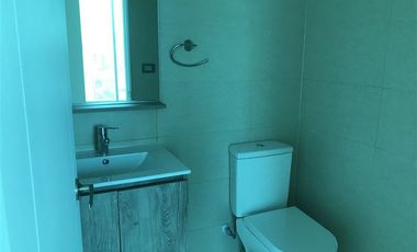 Oficina en Venta en Av. Las Condes / Pedro Gamboa