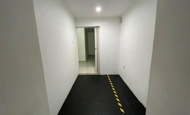 edificio en arriendo en tequendama. Cod A1356