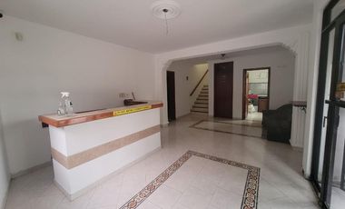 edificio en arriendo en tequendama. Cod A1356