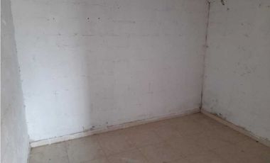 VENTA DE CASA MEJORA CON LOCAL EN BARRIO MANUEL JIMÉNEZ