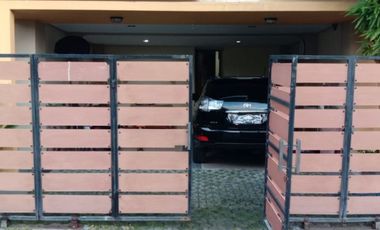 DIJUAL RUMAH EKSLUSIF 2,5 LANTAI BANGUNAN TAHAN GEMPA 10 SR