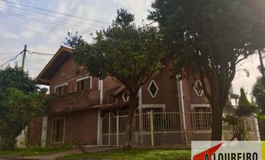 Chalet en venta en Burzaco Este