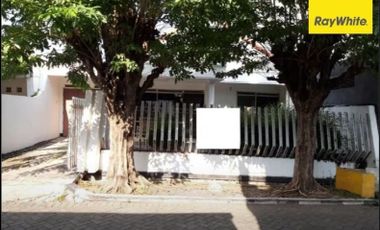 Dijual Rumah Lokasi di Jl. Darmo Permai Selatan, Surabaya