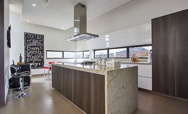 VENTA de CASAS en LA CALERA