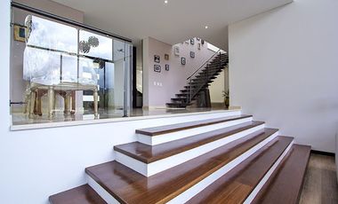 VENTA de CASAS en LA CALERA