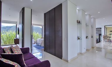VENTA de CASAS en LA CALERA