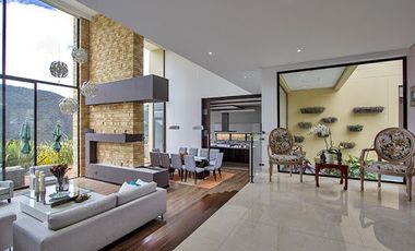 VENTA de CASAS en LA CALERA