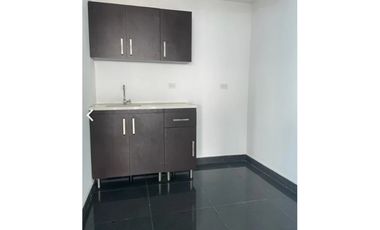 VENTA Y ALQUILER OFICINA 255 m2 LISTA PARA OCUPAR  EN TORRE OCEANIA