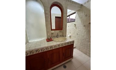 CASA EN VENTA EN UN NIVEL FRACC. FRAMBOYANES