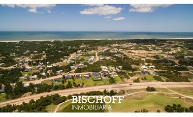 VENTA DE LOTE EN COSTA ESMERALDA