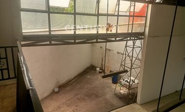 Disewakan Gudang + Office Dgn Lokasi Pinggir Jalan Raya